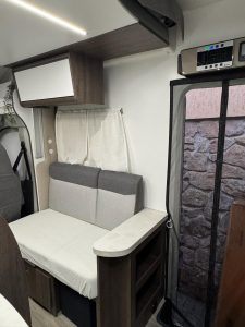 puerta_comedor