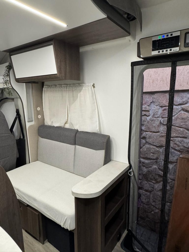 puerta_comedor